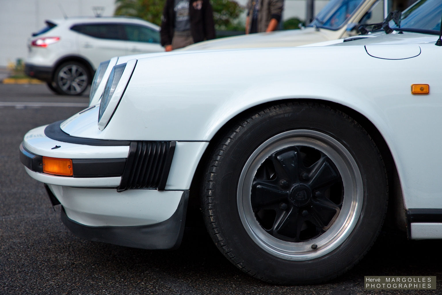 Porsche 911 Targa-03.jpg